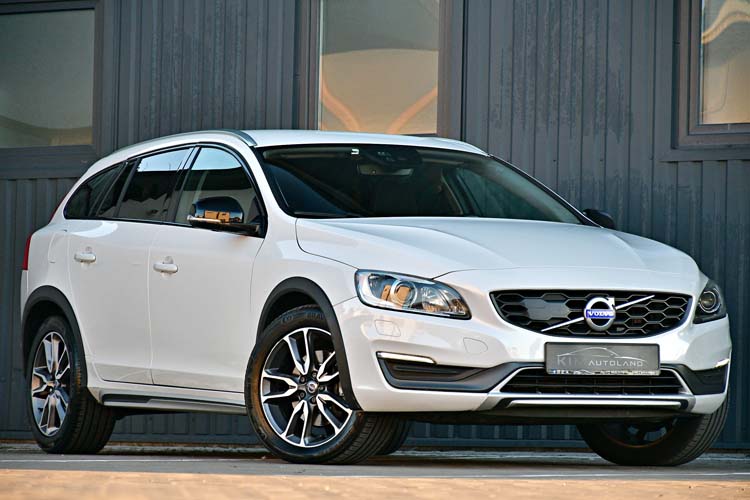 Volvo V60 Cross Country D4 AWD Geartronic Momentum