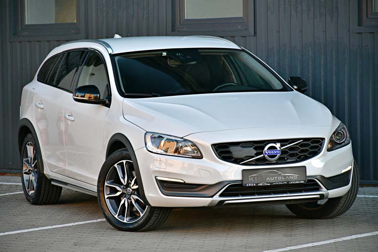 Volvo V60 Cross Country D4 AWD Geartronic Momentum