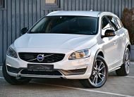 Volvo V60 Cross Country D4 AWD Geartronic Momentum
