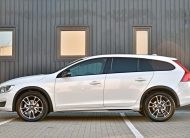 Volvo V60 Cross Country D4 AWD Geartronic Momentum