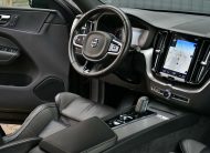 Volvo XC60 2.0 B4 MHEV AT8 AWD R Design