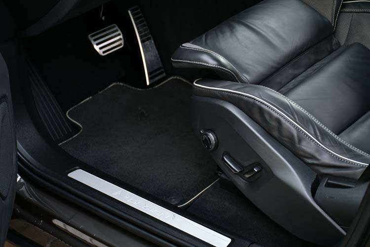 Volvo XC60 2.0 B4 MHEV AT8 AWD R Design