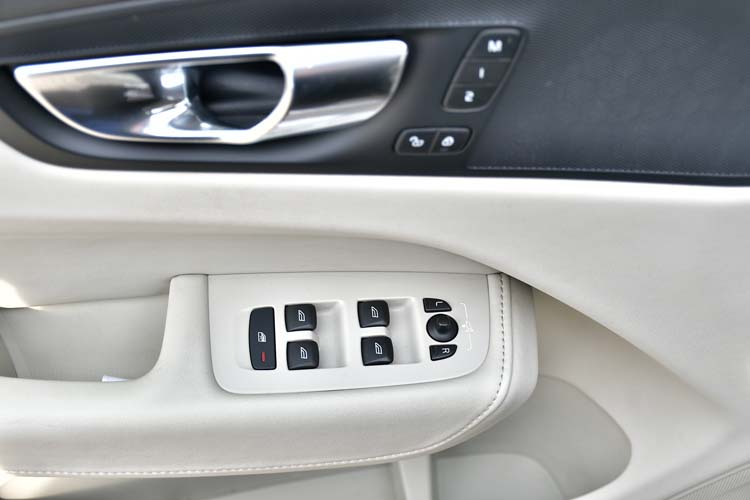 Volvo XC 60 D4 AWD Inscription