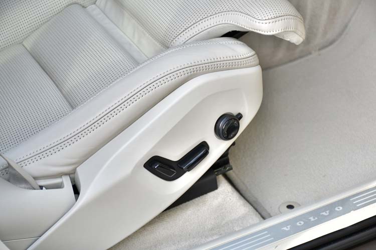 Volvo XC 60 D4 AWD Inscription