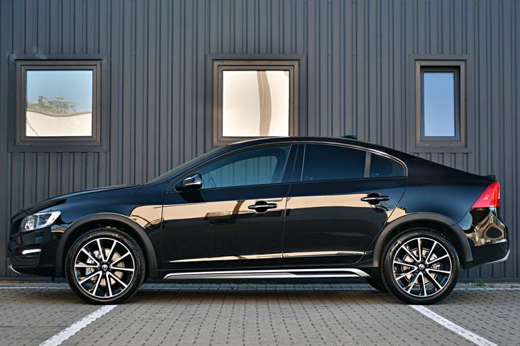 Volvo S60 Cross Country D4 Geartronic Summum