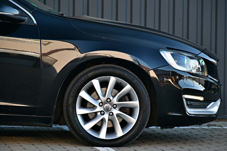 Volvo V60 D4 Geartronic Summum