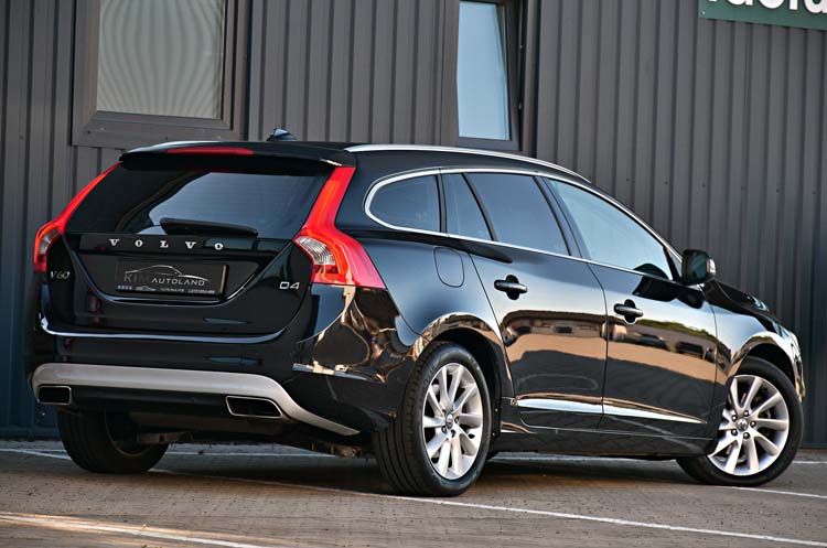 Volvo V60 D4 Geartronic Summum