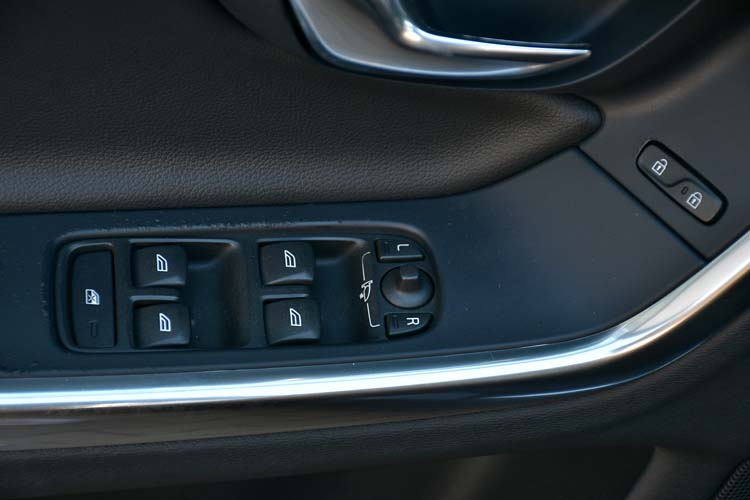 Volvo V60 D4 Geartronic Summum