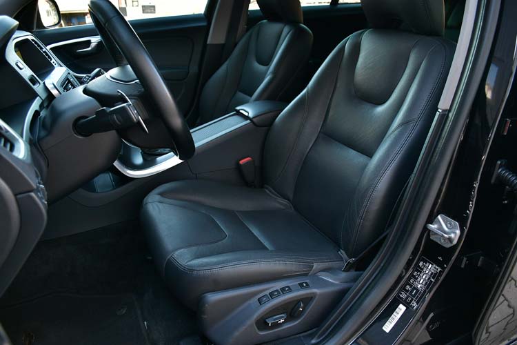 Volvo V60 D4 Geartronic Summum