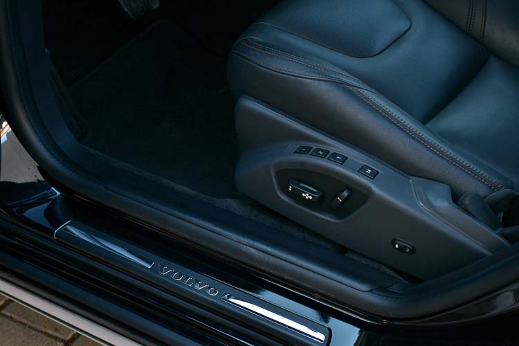 Volvo S60 Cross Country D4 Geartronic Summum