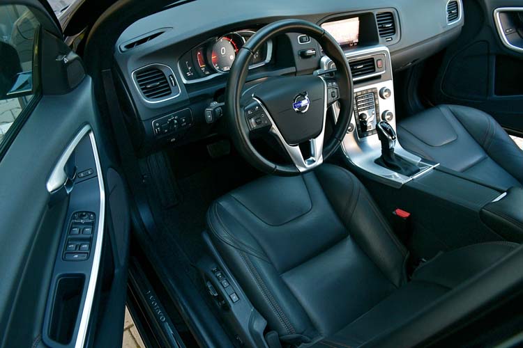 Volvo S60 Cross Country D4 Geartronic Summum