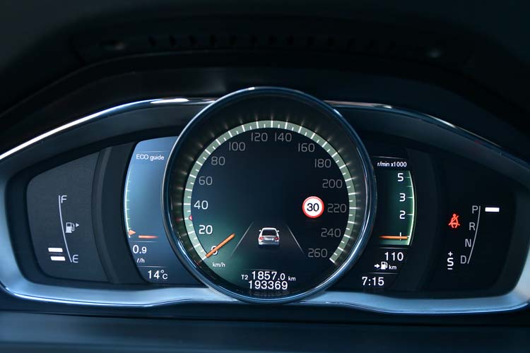 Volvo S60 Cross Country D4 Geartronic Summum