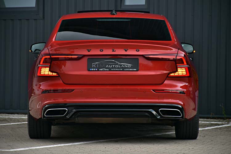 VOLVO S60 2.0 T5 Geartronic R Design