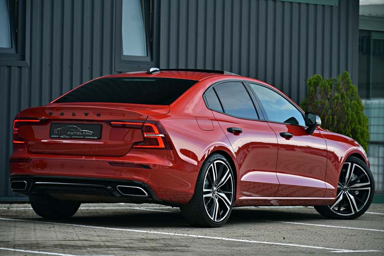 VOLVO S60 2.0 T5 Geartronic R Design