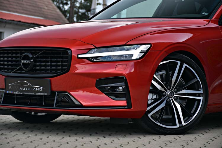 VOLVO S60 2.0 T5 Geartronic R Design