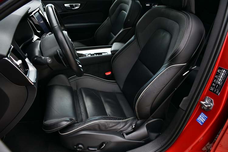 VOLVO S60 2.0 T5 Geartronic R Design