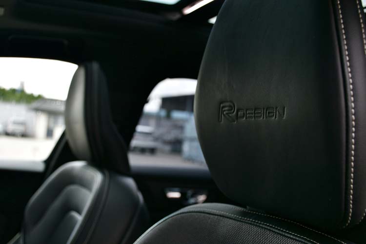 VOLVO S60 2.0 T5 Geartronic R Design