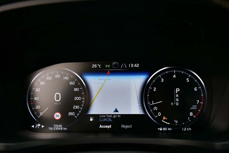 VOLVO S60 2.0 T5 Geartronic R Design