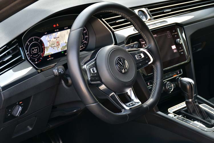 Volkswagen ARTEON 2.0 TDI DSG R-Line