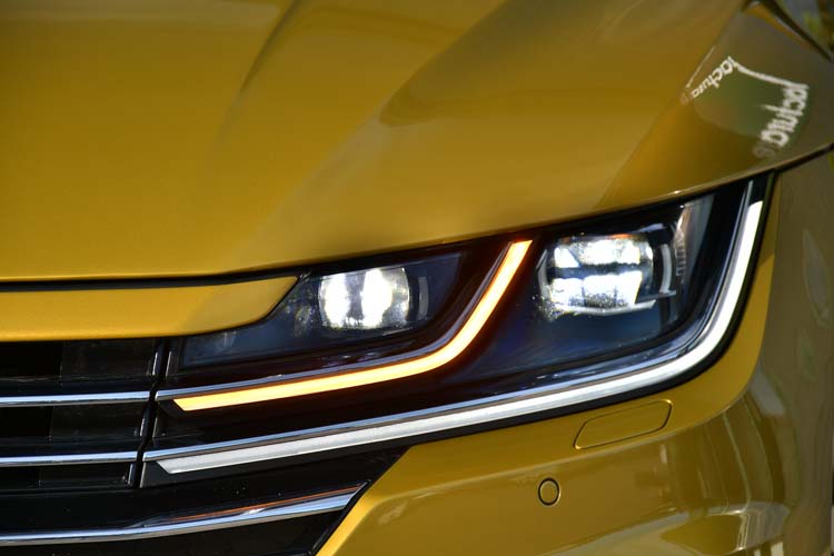 Volkswagen ARTEON 2.0 TDI DSG R-Line
