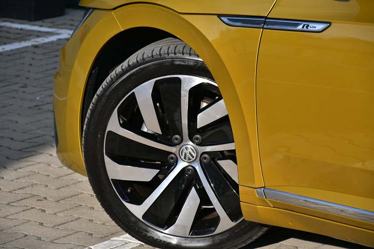 Volkswagen ARTEON 2.0 TDI DSG R-Line