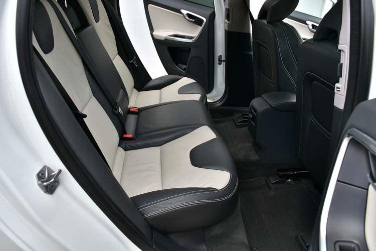 Volvo XC 60 D4 Geartronic Summum