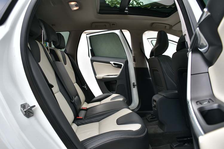 Volvo XC 60 D4 Geartronic Summum