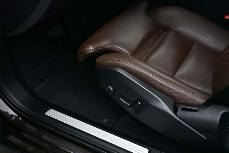 VOLVO XC60 2.0 D4 INSCRIPTION Edition
