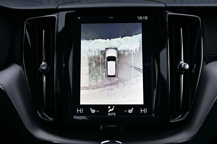 VOLVO XC60 2.0 D4 INSCRIPTION Edition