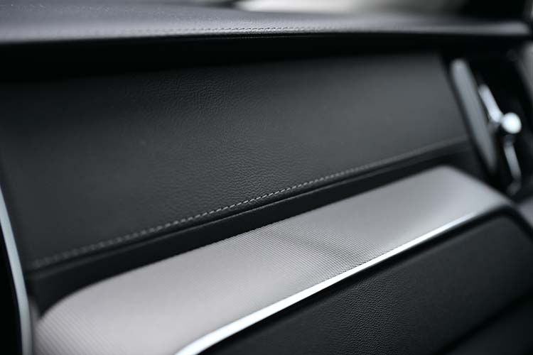 VOLVO XC60 2.0 D4 INSCRIPTION Edition