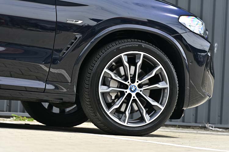 BMW X3 xDrive30e Aut. Plug-In Hibrid M Pachet