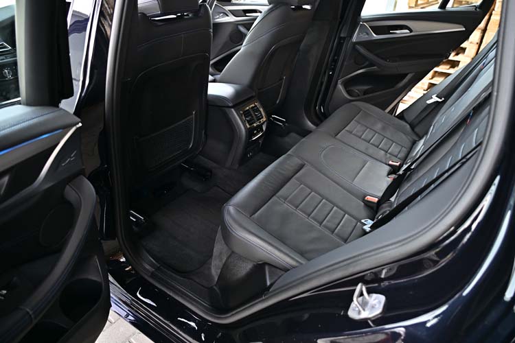 BMW X3 xDrive30e Aut. Plug-In Hibrid M Pachet