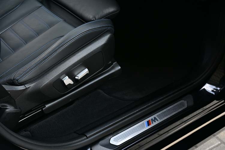 BMW X3 xDrive30e Aut. Plug-In Hibrid M Pachet