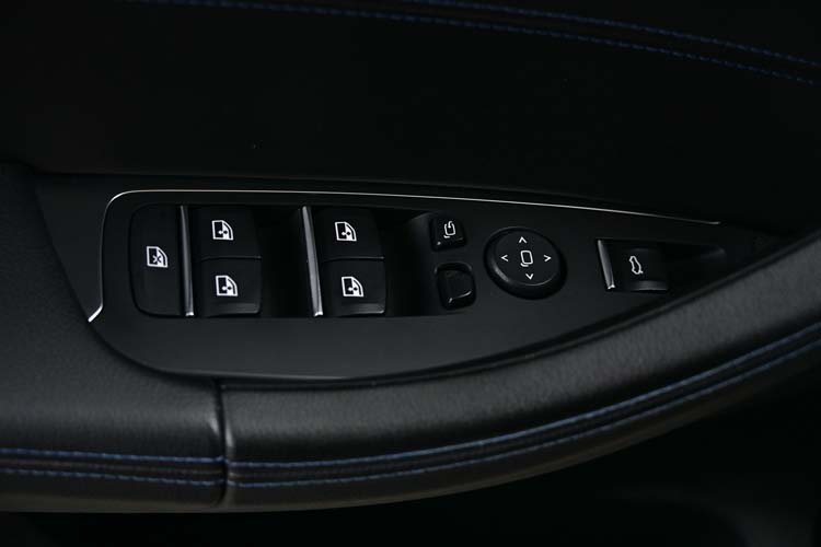 BMW X3 xDrive30e Aut. Plug-In Hibrid M Pachet