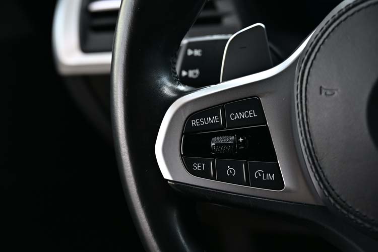 BMW X3 xDrive30e Aut. Plug-In Hibrid M Pachet