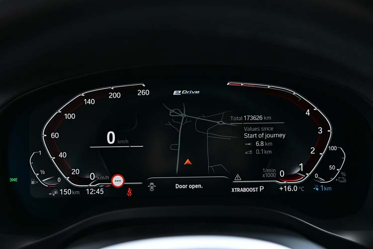 BMW X3 xDrive30e Aut. Plug-In Hibrid M Pachet
