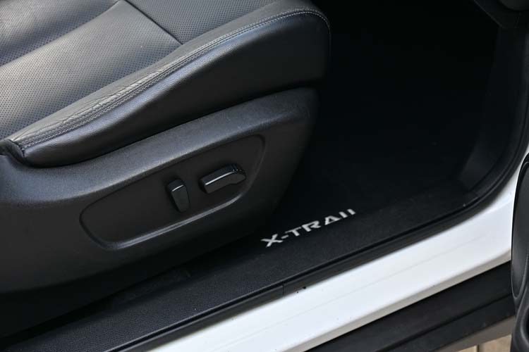 Nissan X-Trail 1.6 dCi 4×4 Manual TEKNA+