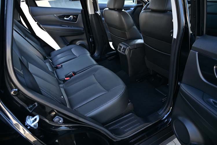Nissan X-Trail 1.6 dCi TEKNA+ Automat