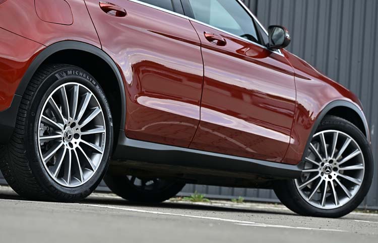 Mercedes GLC 250d 4Matic 9G-TRONIC AMG Line