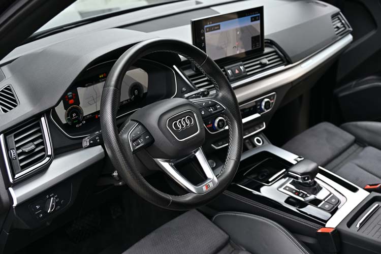 Audi Q5 50 TFSIe Quattro S Line Plug In Hybrid