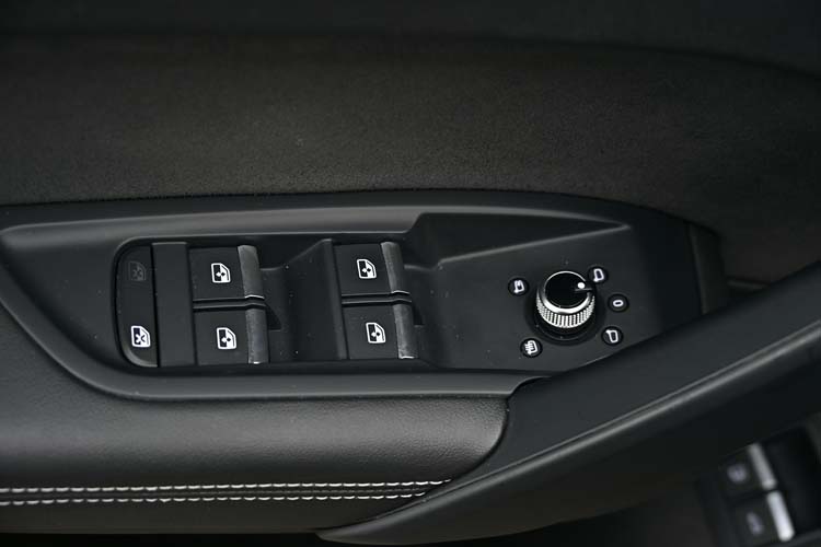 Audi Q5 50 TFSIe Quattro S Line Plug In Hybrid