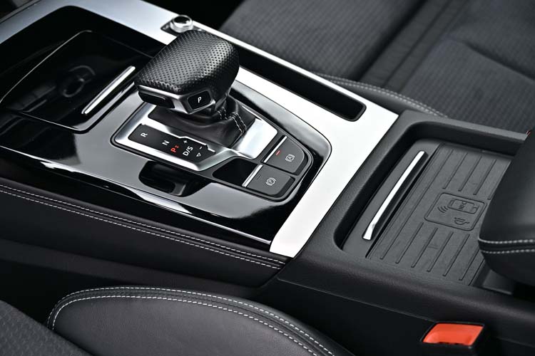 Audi Q5 50 TFSIe Quattro S Line Plug In Hybrid