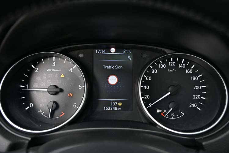 Nissan Qashqai 1.5 DCI TEKNA+