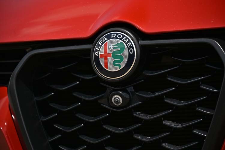 Alfa Romeo Tonale 1.5 FWD AT MHEV Veloce