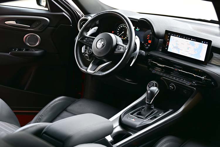Alfa Romeo Tonale 1.5 FWD AT MHEV Veloce