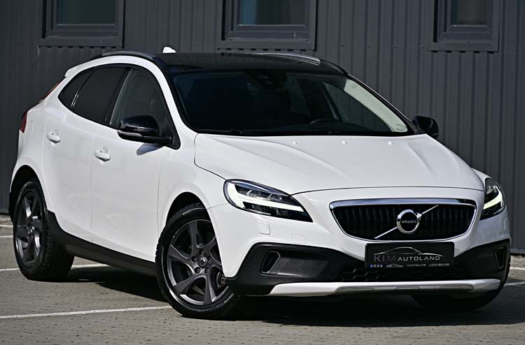 Volvo V40 Cross Country 2.0 D2 Momentum