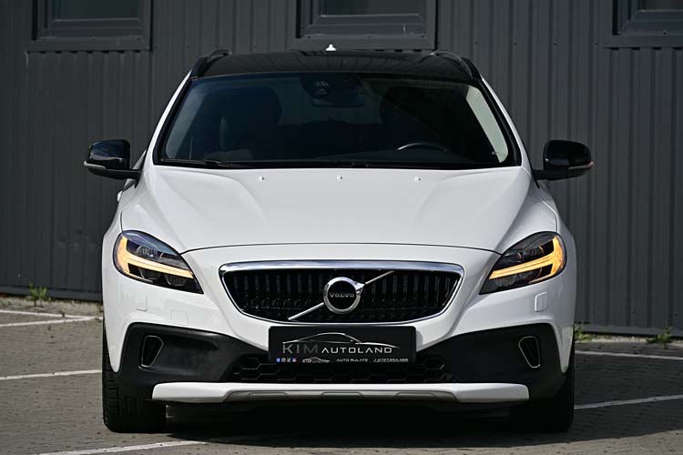 Volvo V40 Cross Country 2.0 D2 Momentum