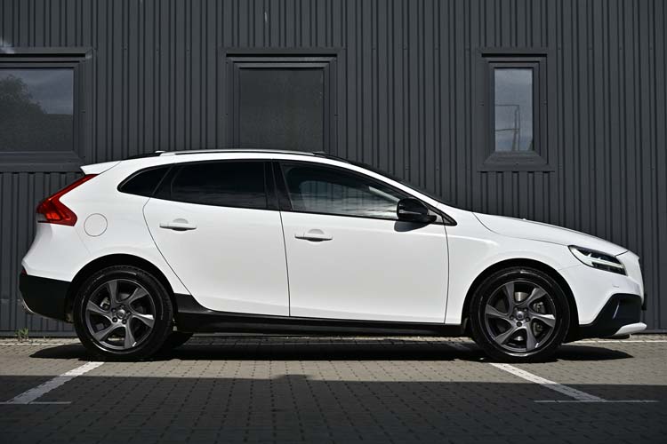 Volvo V40 Cross Country 2.0 D2 Momentum