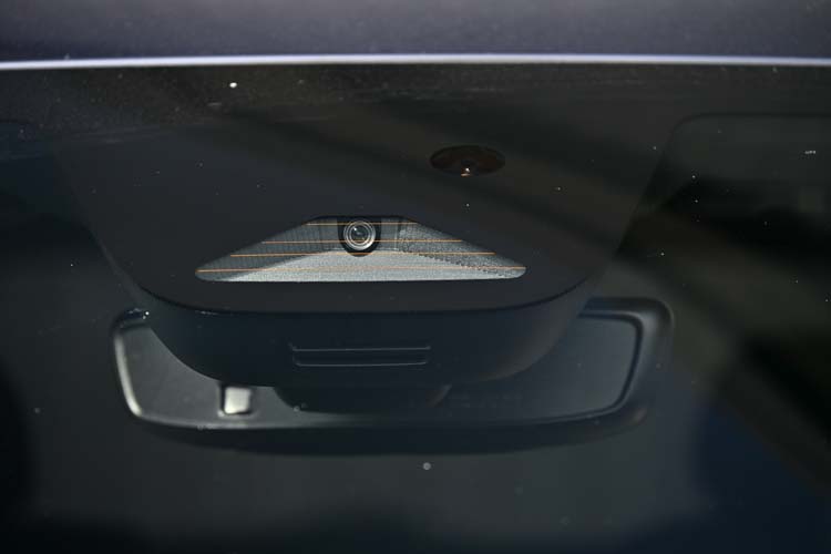 Volvo XC 60 B4 MHEV AT8 AWD R-Design