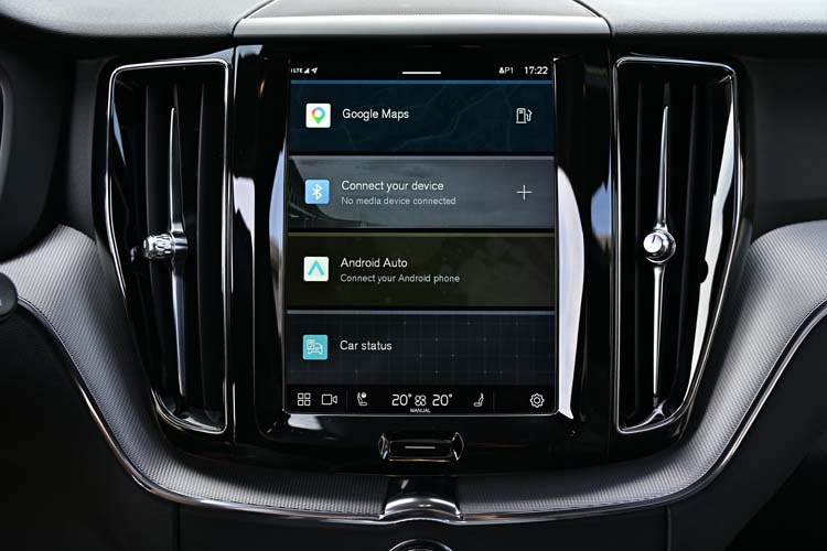 Volvo XC 60 B4 MHEV AT8 AWD R-Design